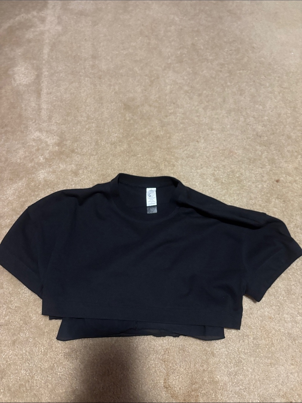 ALO Yoga Black Cropped Tee - Short Sleeve Crew
